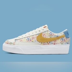 Nike Plants Multi-Colour Flowers Blazer Low Platform